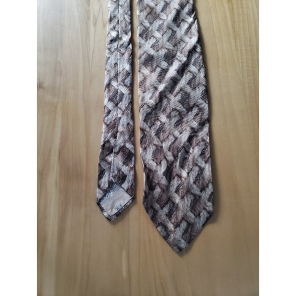 Vintage 80s Yves Saint Laurent Silk Rope‎ Print Tie